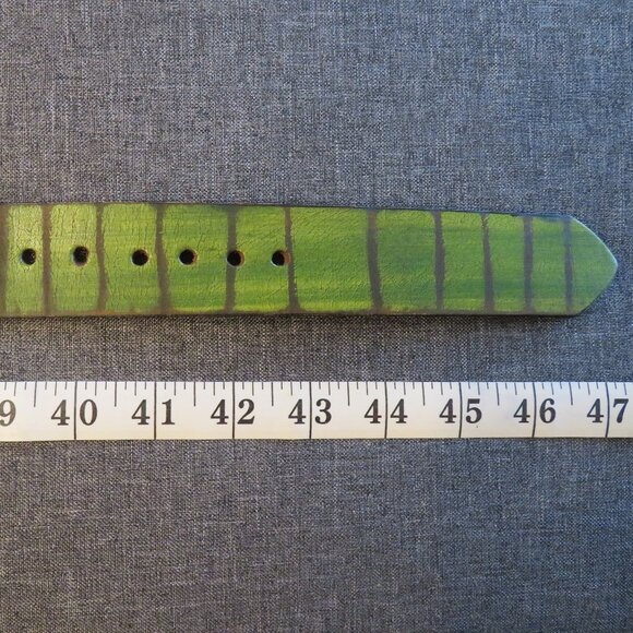 Handcrafted Green Genuine Leather Belt. - Picture 4 of 4